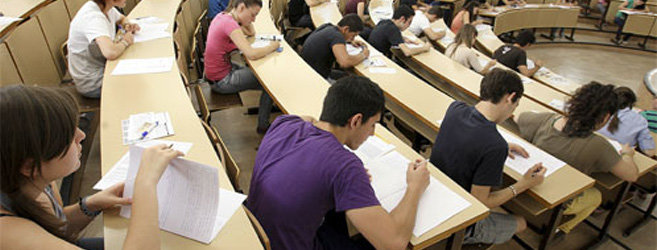 La Comunidad de Madrid se ha convertido en la tercera región española con menor tasa de abandono escolar