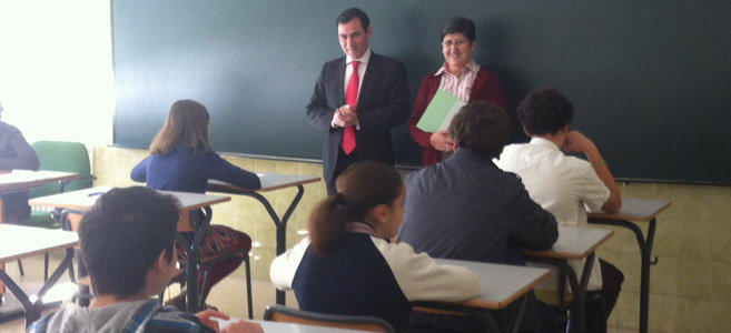 Ángel Donesteve asiste al IV Concurso de Ortografía del colegio Patrocinio de María