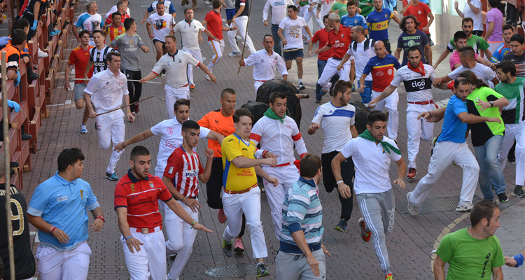 Tercer encierro en Sanse con récord histórico, 4.000 participantes