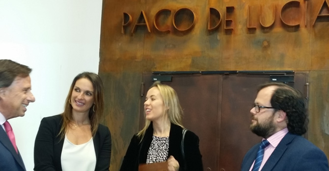 Inaugurado el nuevo Auditorio "Paco de Lucía",en un emotivo acto al que asistieron las hijas del guitarrista 