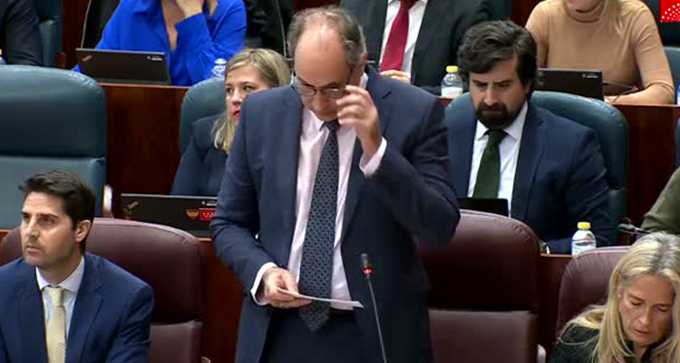 La Comunidad de Madrid completa la digitalización de la gestión de turnos en los 418 centros de Atención Primaria