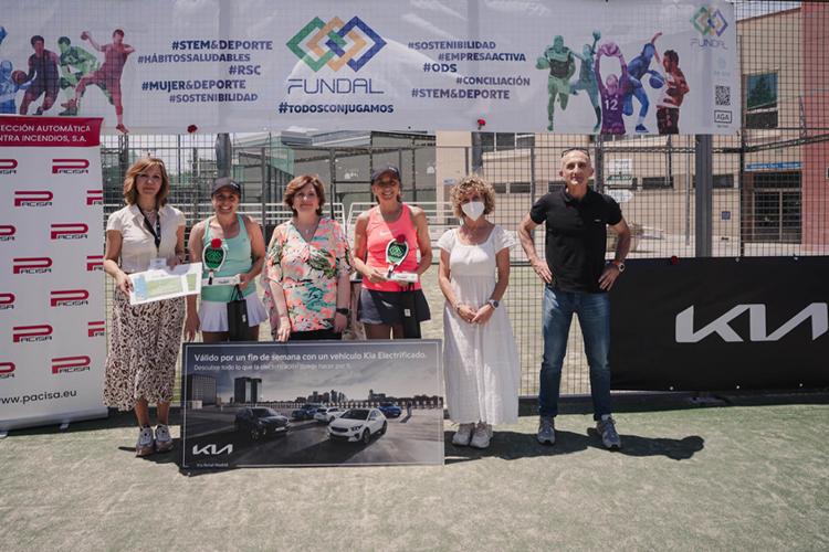 Buen ambiente y hábitos saludables en el II Torneo de Pádel Chulapa de Alcobendas