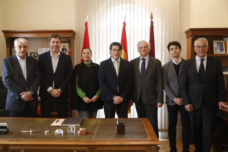 Hortaleza celebra el I Foro Económico y Empresarial para promover la colaboración entre los agentes económicos y sociales del distrito