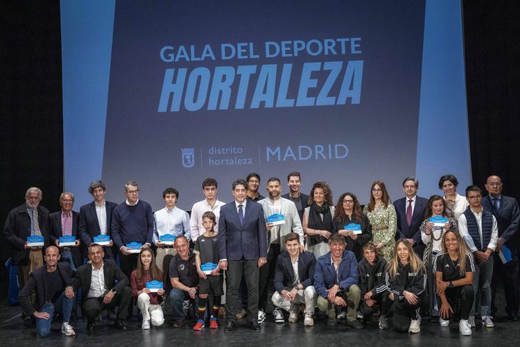 El Distrito de Hortaleza reconoce la trayectoria de deportistas y clubes en la I Gala del Deporte