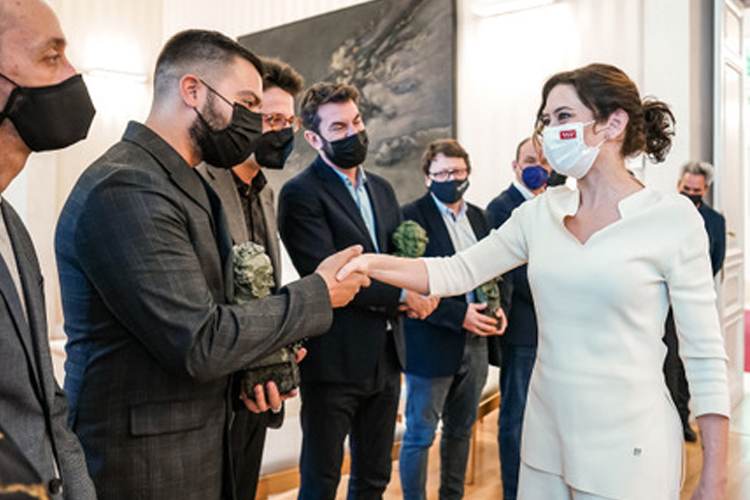 Díaz Ayuso recibe a los ganadores de los Premios Goya y al nominado al Oscar cuyas producciones han contado con apoyo de la Comunidad