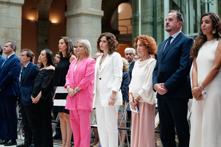 Díaz Ayuso: “Han pasado 25 años del espíritu de Ermua. No encuentro un solo motivo para después de aquello traicionar a una nación o a su historia”