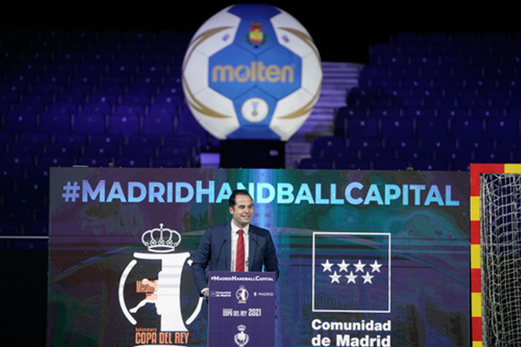 Ignacio Aguado celebra que la XLVI Copa del Rey de Balonmano sea la primera competición deportiva abierta al público en 2021