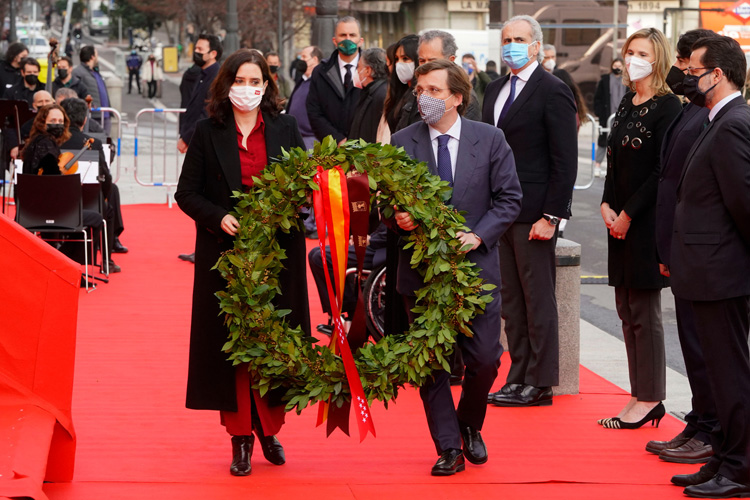 Los madrileños rinden homenaje a las víctimas del 11-M en el 17º aniversario de los atentados
