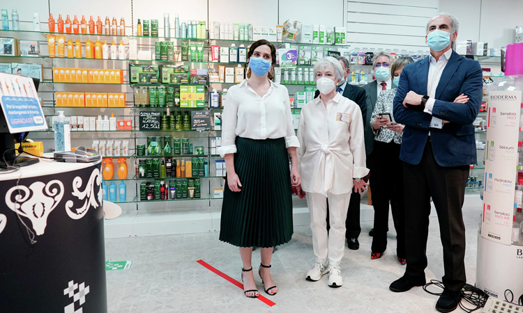 Díaz Ayuso presenta la primera Tarjeta Sanitaria Virtual en el móvil para todos los madrileños