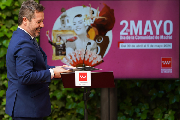 La Comunidad de Madrid presenta el cartel y la programación de las fiestas del 2 de Mayo con la Puerta del Sol como principal escenario