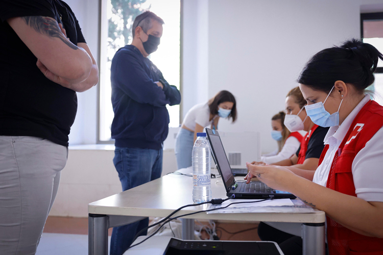 La Comunidad de Madrid administra en cinco días 1.540 dosis de vacunas contra el COVID19 en los Campus Universitarios
