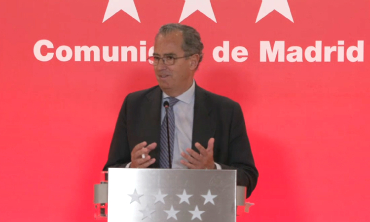 La Comunidad de Madrid aprueba la renovación automática del título de familia numerosa hasta que el menor de los hijos cumpla 26 años
