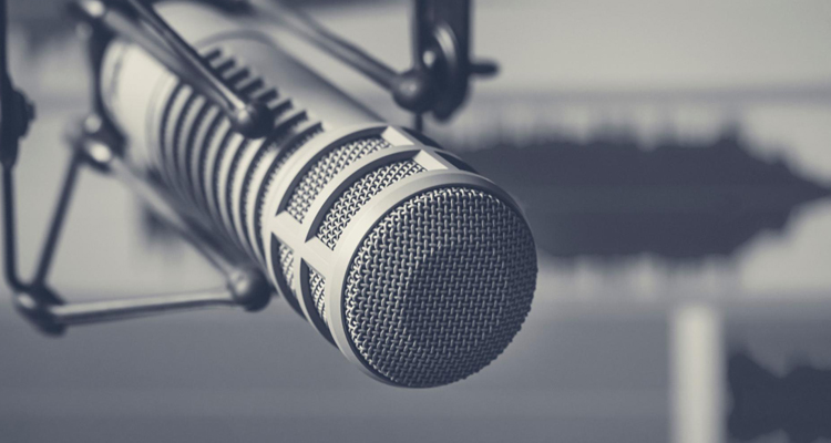 La Comunidad de Madrid elabora un Curso de Español Gratuito Vía Podcast para los Refugiados Ucranianos