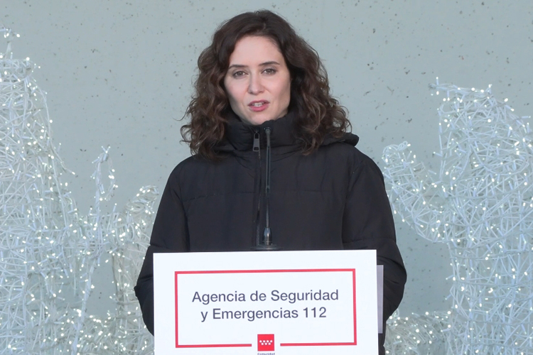 Díaz Ayuso arremete contra el “gran engaño” de Sánchez con los independentistas: “Le tienen comiendo de su mano”; y alerta de su repercusión en la economía del país