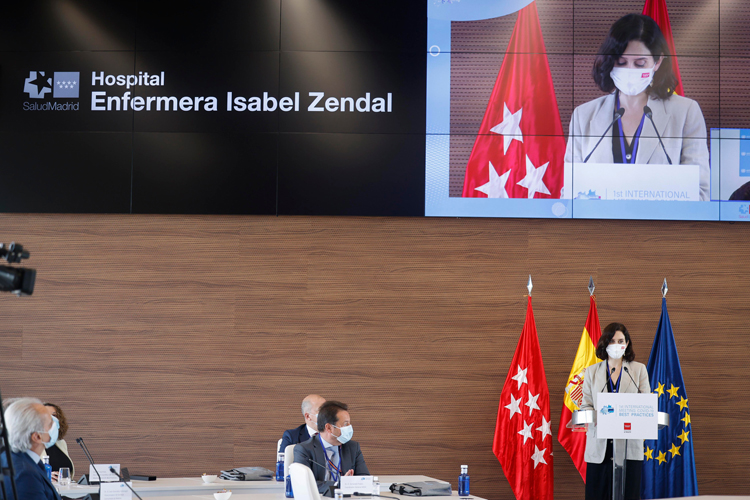 Díaz Ayuso en el Hospital Enfermera Isabel Zendal: “El modelo de Madrid contra el COVID-19 ha llamado la atención en todo el mundo”