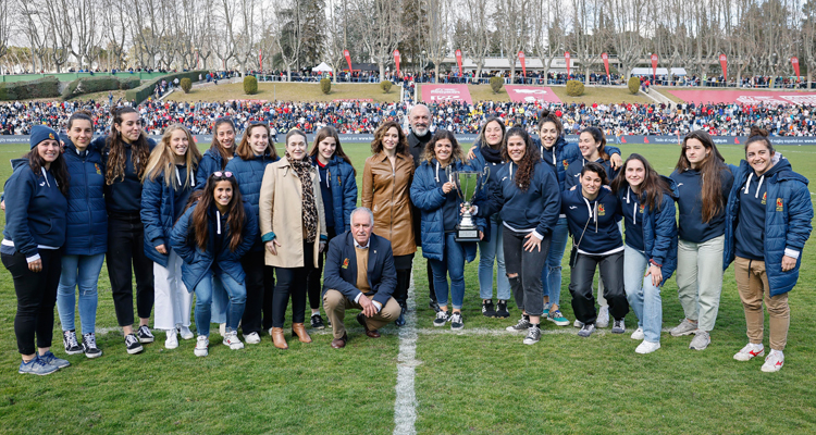 Díaz Ayuso se reúne mañana lunes con el Ministro Consejero de la Embajada de Ucrania para ofrecer la ayuda de la Comunidad de Madrid