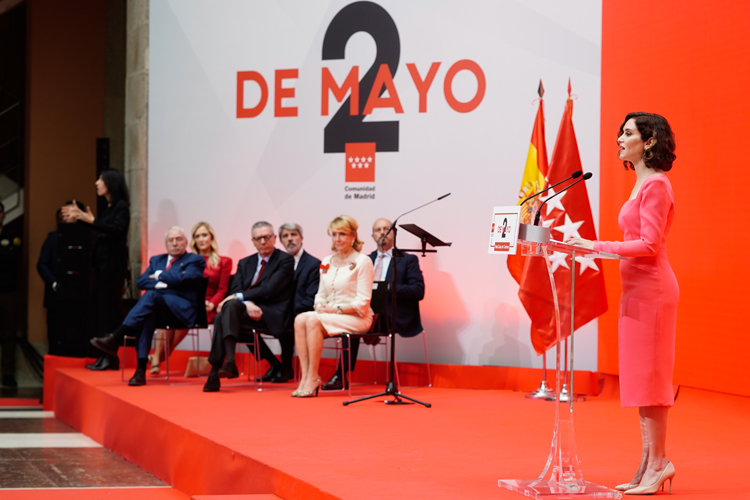 La Presidenta Madrileña, Isabel Díaz Ayuso, celebra en la Real Casa de Correos los actos conmemorativos del Día de la Comunidad de Madrid