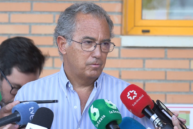 Enrique Ossorio: “Vamos a analizar seriamente el Real Decreto del Gobierno porque, si no es constitucional, lo recurriremos”