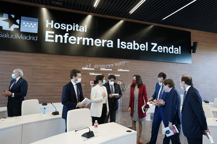 Isabel Díaz Ayuso inaugura el Hospital Enfermera Isabel Zendal