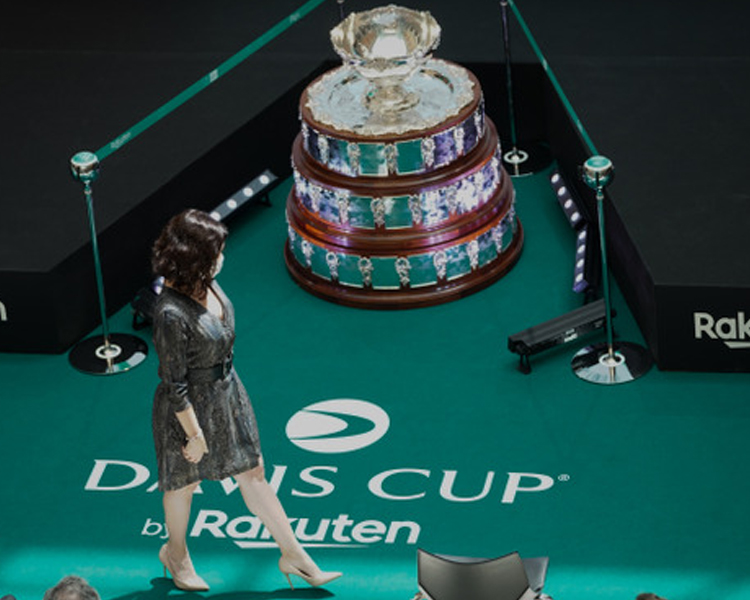 Díaz Ayuso da la bienvenida a la Copa Davis de Tenis: “Sienta las bases para un futuro prometedor con una auténtica revolución solo asimilable a La Movida”