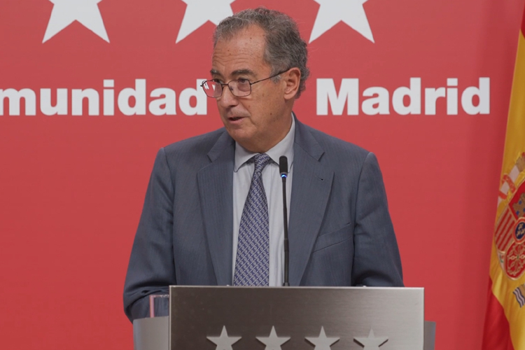 La Comunidad de Madrid contratará profesionales sanitarios extracomunitarios con la aprobación de la Ley Ómnibus