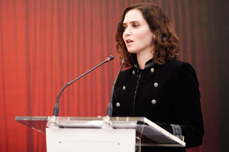 Díaz Ayuso en el primer concierto interpretado simultáneamente en distintas localizaciones: “Tecnología y cultura pueden llegar muy lejos juntas”