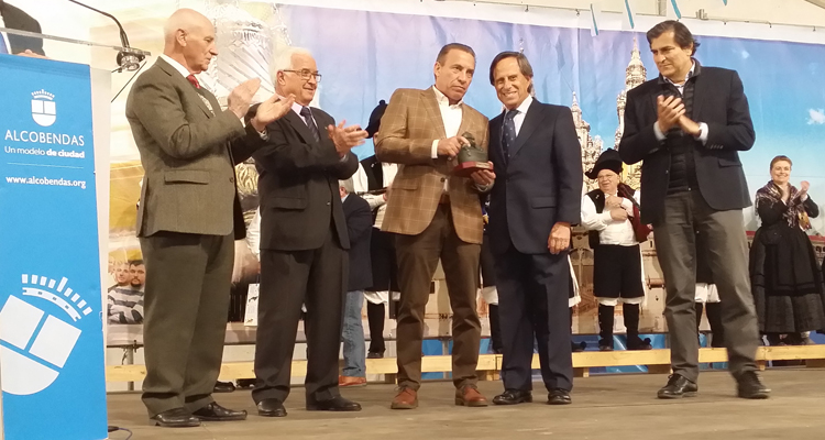 Paco Buyo pregonero de la Feria del Marisco de Alcobendas