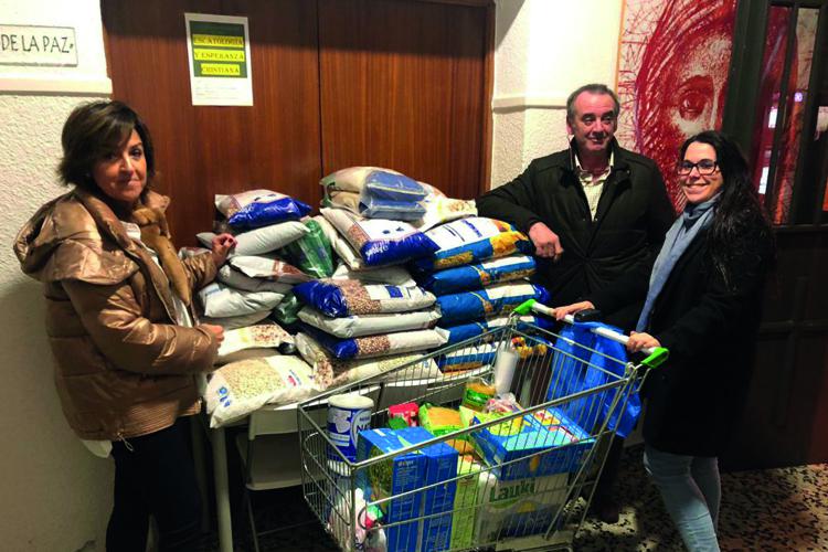 Vuelve la recogida de “Los 9 solidarios” organizada por la Hermandad de la Virgen de La Paz