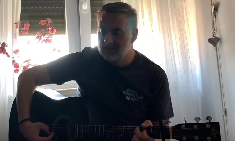 ¡No te pierdas el Concierto Solidario de Nacho López Llandres en La Nota Rock de Sanse!