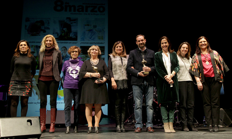 Alcobendas entrega los premios “Atenea” y “Hombres por la Igualdad”