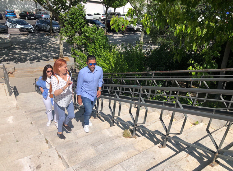 El Ayuntamiento de Sanse remodelará íntegramente las escaleras de la calle Virtudes con avenida de la Sierra para mejorar su accesibilidad