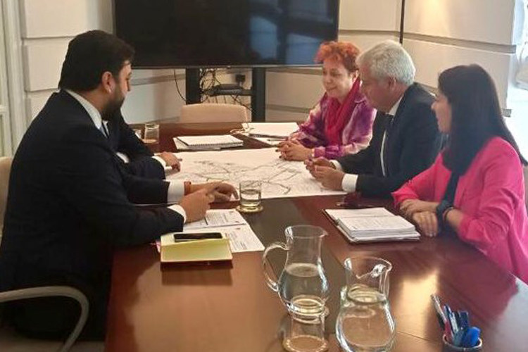 El Gobierno de Sanse se reúne con la Comunidad de Madrid para avanzar en la ampliación del transporte público en la ciudad