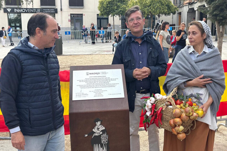Fuencarral celebra el 75º aniversario de su anexión a Madrid con un desfile y un homenaje a las fuencarraleras
