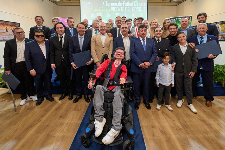Presentación del IX Torneo de Fútbol Cadete Vicente del Bosque en Alalpardo