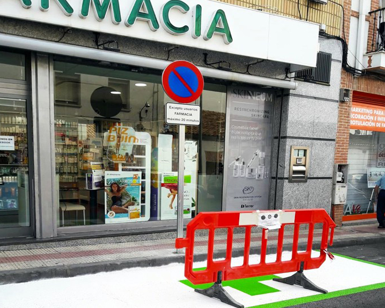 Alcobendas modificará la Ordenanza de Movilidad para autorizar plazas de estacionamiento reservado junto a las farmacias