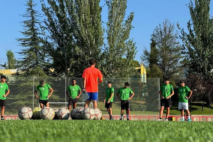 El Alcobendas CF abre el plazo de inscripción para nuevos jugadores para la temporada 2025/2026