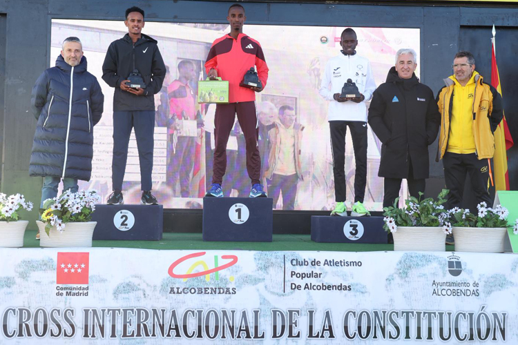 Los mejores atletas del mundo volvieron a medirse en el Cross Internacional de la Constitución de Alcobendas