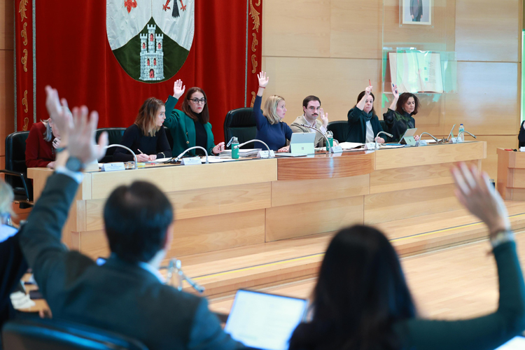 El Pleno de Alcobendas aprueba la cesión de dos parcelas en Norte y Urbanizaciones para construir 700 viviendas públicas de alquiler