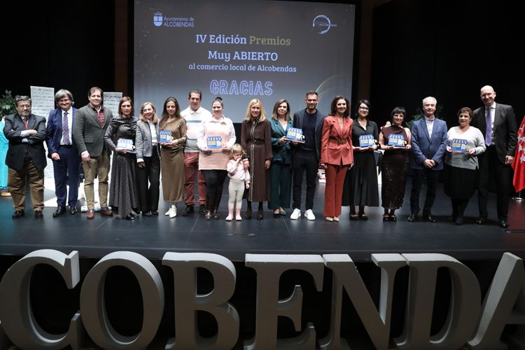 Alcobendas destaca el valor y la importancia del comercio local con la ‘Gala de los Premios Muy Abierto’