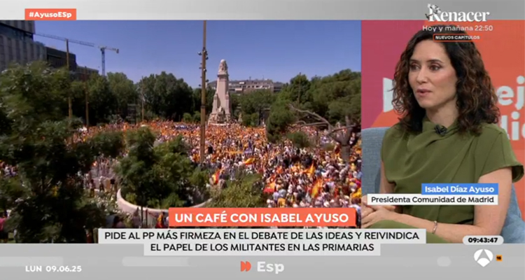 Díaz Ayuso: “Sánchez pretende ser el jefe del Estado y nos están rompiendo el país a la cara, a sorbitos”