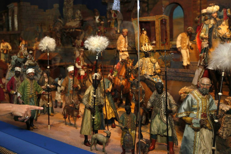 El Ayuntamiento de Madrid presenta el tradicional Belén Municipal del Palacio de Cibeles