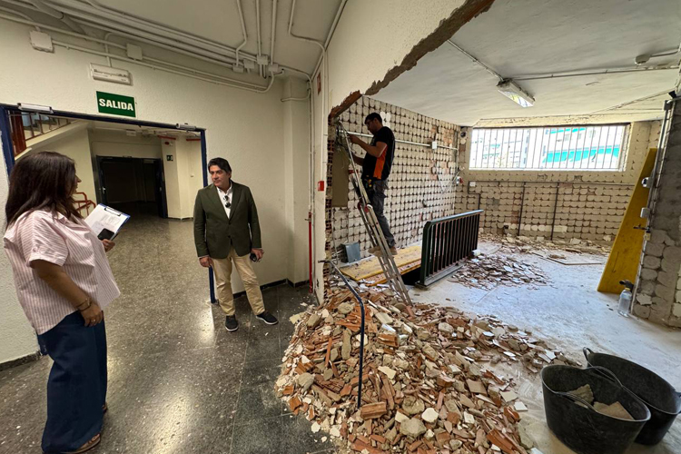 Comienzan las obras de mejora en siete centros educativos públicos de Hortaleza