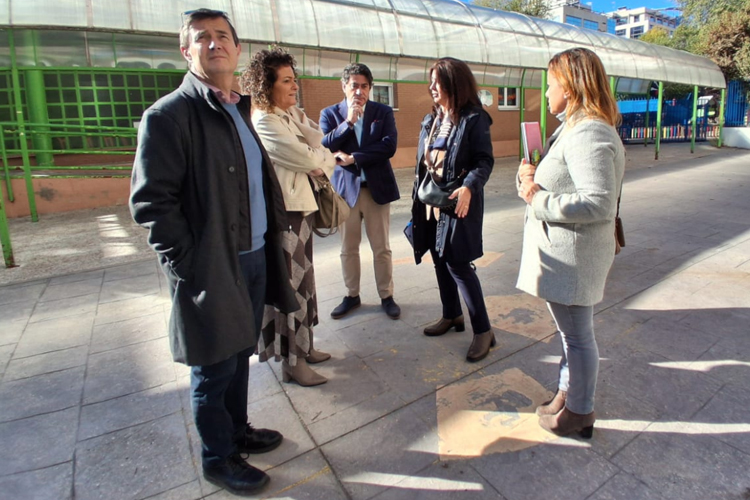 La Junta de Hortaleza destina 150.000 euros a la renovación de cuatro patios escolares