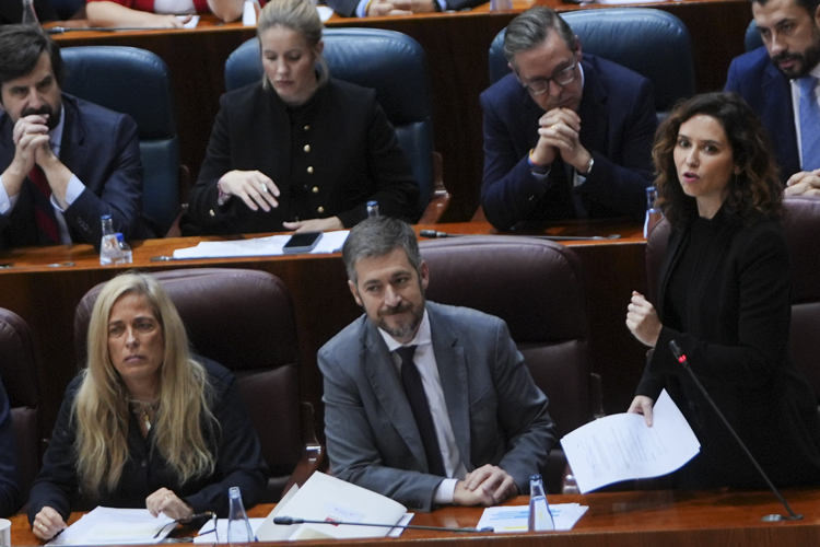 Díaz Ayuso apoya “100%” que se intente vetar a Teresa Ribera en Europa: “No estamos para premiarnos entre políticos en este momento con lo que ha sucedido en Valencia”