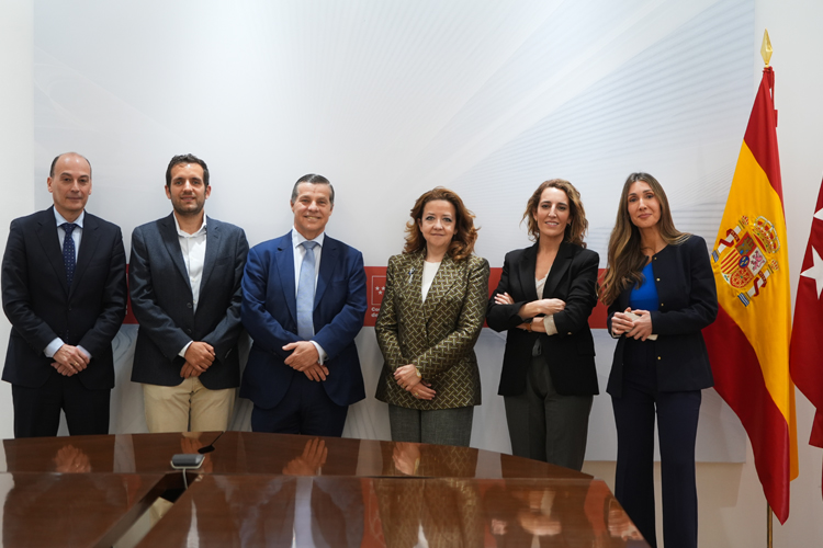 La Comunidad de Madrid exige al Gobierno central la retirada inmediata del Estatuto Marco de Sanidad