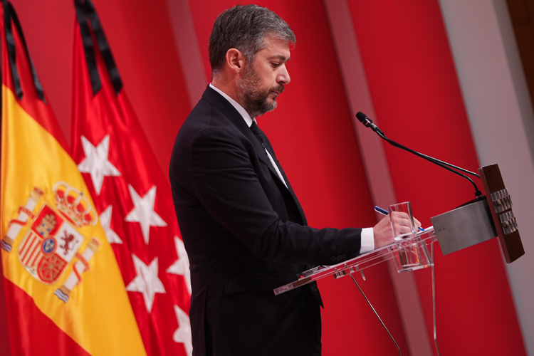 La Comunidad de Madrid reconoce la figura de los profesores catedráticos de enseñanzas no universitarias de los centros públicos