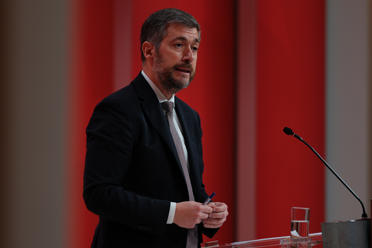 La Comunidad de Madrid permitirá que las VTC adaptadas para personas con movilidad reducida presten servicio con distintivo ambiental C