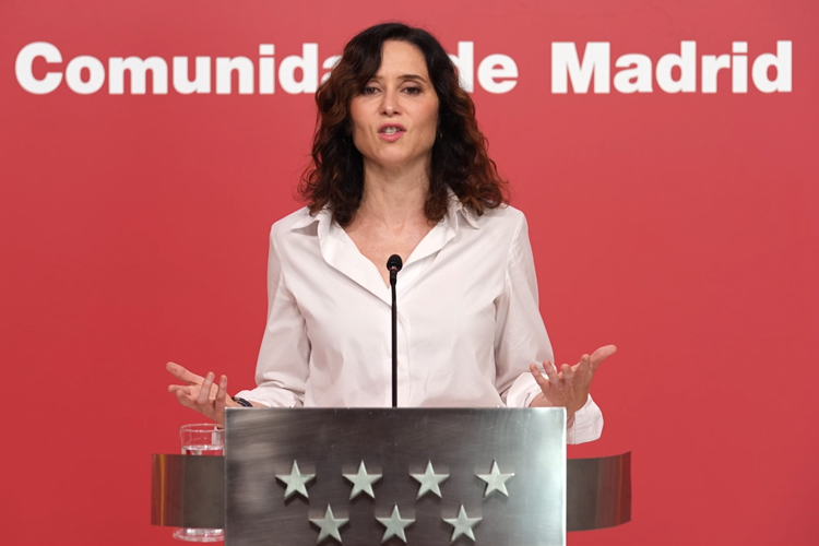 La Presidenta Díaz Ayuso avisa de que “esto es un atraco a la nación y contra la unidad de España” y que después vendrá el “golpe” y la “ruptura total” 