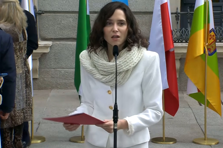 Díaz Ayuso denuncia que el Gobierno central diga que “la Puerta del Sol es el kilómetro cero de las torturas”, cuando lo es de la libertad, “y olvide que le debe el Gobierno a los socios de Josu Ternera'