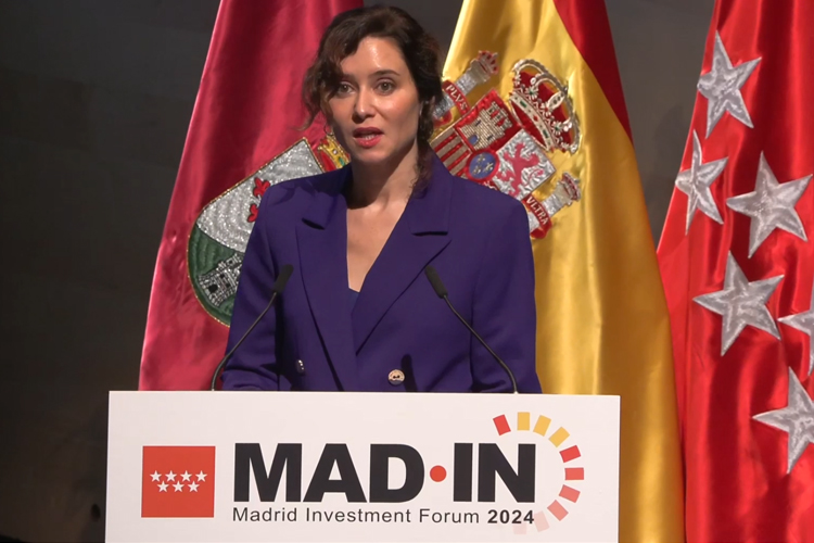 Díaz Ayuso califica de “abuso” que se juegue con la “fiscalidad a capricho”: “No se puede meter la mano en el bolsillo del contribuyente para mantenerse en el poder”
